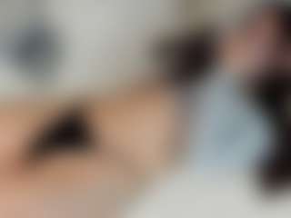 Live cam show with aprilquinn - Bedroom on nudelive.tv
