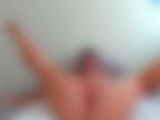 curvyjules's Live Sex Cam Show