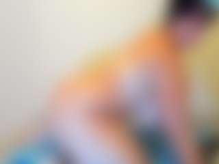 curvyjules's Live Sex Cam Show