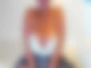 curvyjules's Live Sex Cam Show
