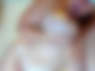 curvyjules's Live Sex Cam Show