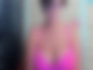 curvyjules's Live Sex Cam Show
