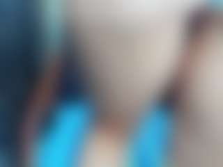 curvyjules's Live Sex Cam Show