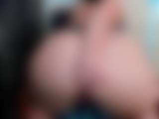 curvyjules's Live Sex Cam Show