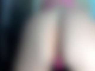 Live cam show with curvyjules - Bedroom Mature on Uber Horny