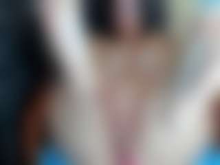 curvyjules's Live Sex Cam Show