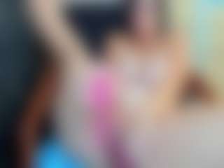 curvyjules's Live Sex Cam Show