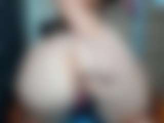 curvyjules's Live Sex Cam Show