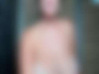 curvyjules's Live Sex Cam Show