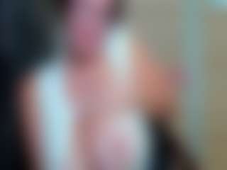 curvyjules's Live Sex Cam Show