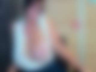 curvyjules's Live Sex Cam Show