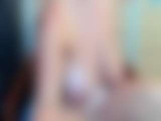 curvyjules's Live Sex Cam Show