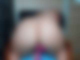 curvyjules's Live Sex Cam Show