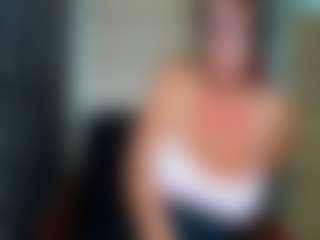 curvyjules's Live Sex Cam Show