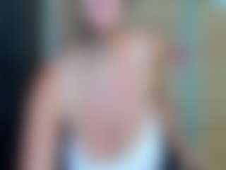 curvyjules's Live Sex Cam Show