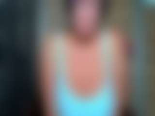 curvyjules's Live Sex Cam Show
