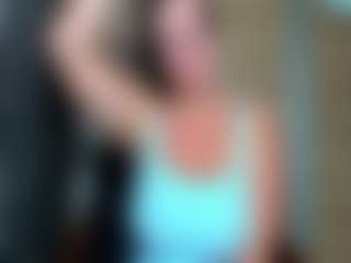 Live cam show with curvyjules - Glasses on SinfulBabes