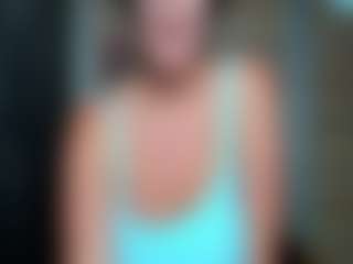 Live cam show with curvyjules - Bedroom Mature on Camming Site