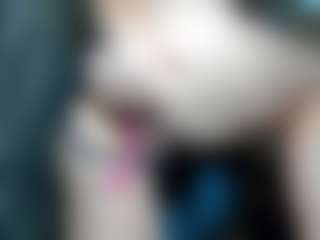 curvyjules's Live Sex Cam Show