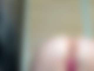 Live cam show with curvyjules - Blowjob Mature on Camsoda