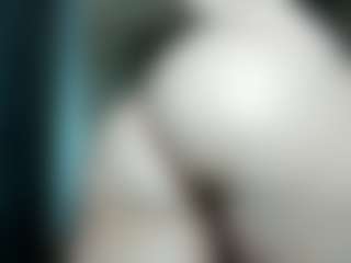 curvyjules's Live Sex Cam Show