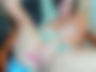 curvyjules's Live Sex Cam Show