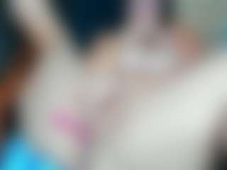 curvyjules's Live Sex Cam Show