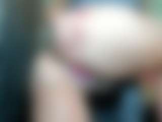 curvyjules's Live Sex Cam Show