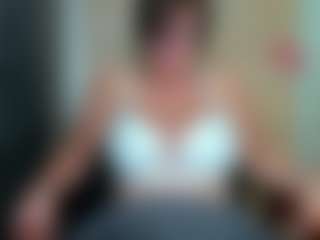 curvyjules's Live Sex Cam Show