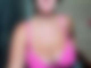 curvyjules's Live Sex Cam Show