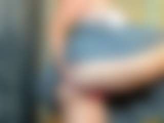 curvyjules's Live Sex Cam Show