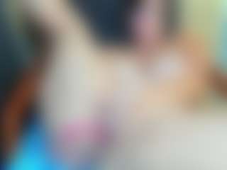 curvyjules's Live Sex Cam Show