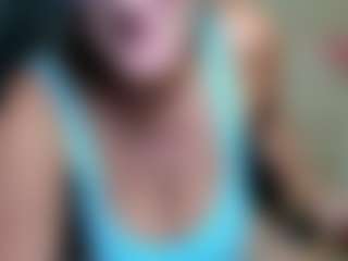 curvyjules's Live Sex Cam Show