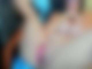 curvyjules's Live Sex Cam Show