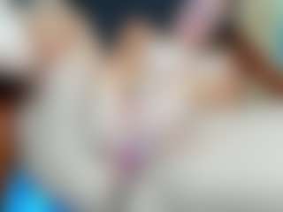 curvyjules's Live Sex Cam Show