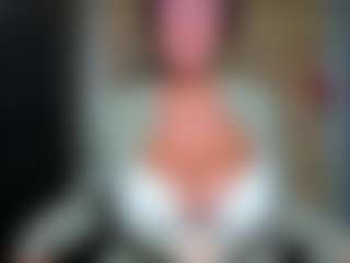 curvyjules's Live Sex Cam Show