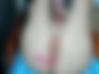 curvyjules's Live Sex Cam Show