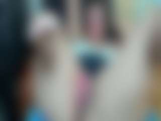 curvyjules's Live Sex Cam Show