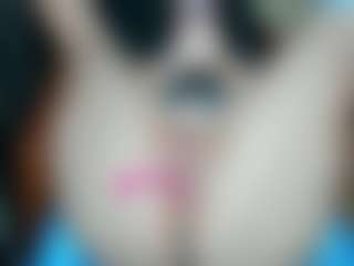 curvyjules's Live Sex Cam Show