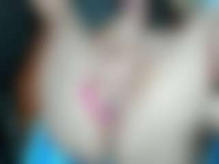 curvyjules's Live Sex Cam Show