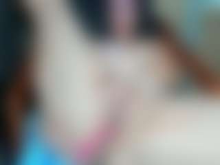curvyjules's Live Sex Cam Show