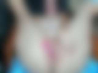 curvyjules's Live Sex Cam Show