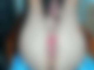 curvyjules's Live Sex Cam Show