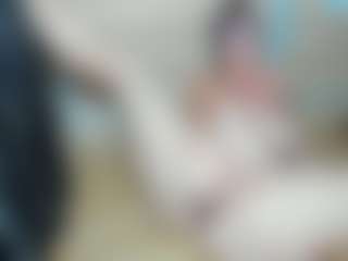curvyjules's Live Sex Cam Show
