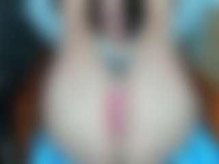 curvyjules's Live Sex Cam Show