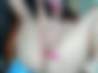 curvyjules's Live Sex Cam Show