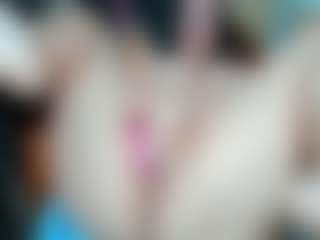 curvyjules's Live Sex Cam Show