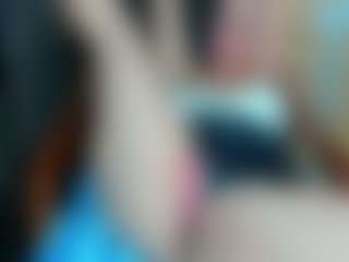 curvyjules's Live Sex Cam Show