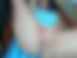 curvyjules's Live Sex Cam Show