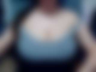 Live cam show with suecute - Thick on Camming Site